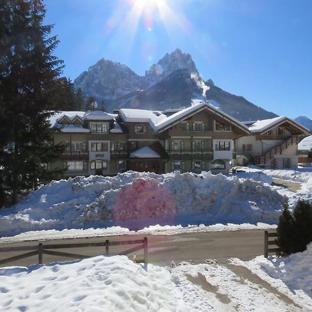 Residence Holiday Pozza di Fassa Exterior foto