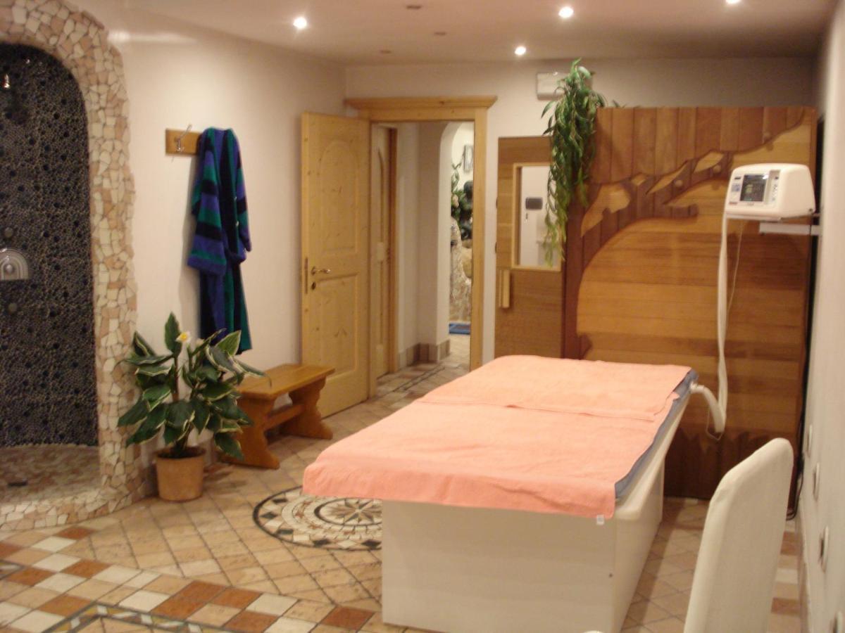 Residence Holiday Pozza di Fassa Exterior foto