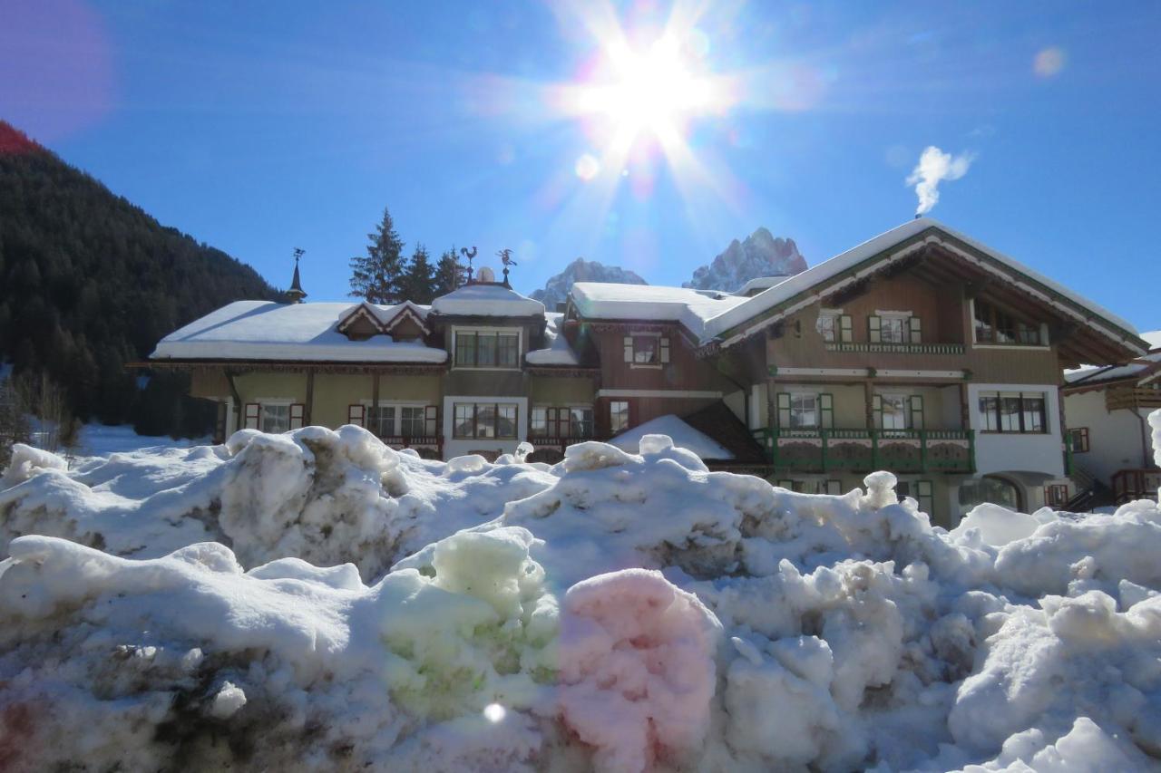 Residence Holiday Pozza di Fassa Exterior foto