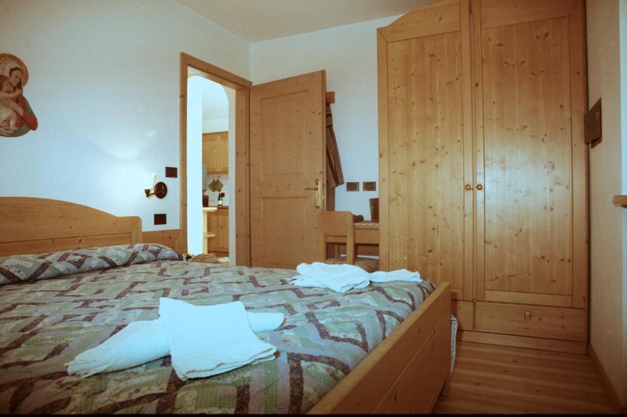 Residence Holiday Pozza di Fassa Exterior foto